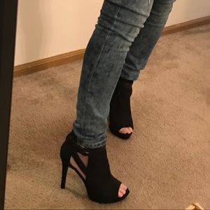 Apt. 9 Peep Toe Black Booties - Size 8